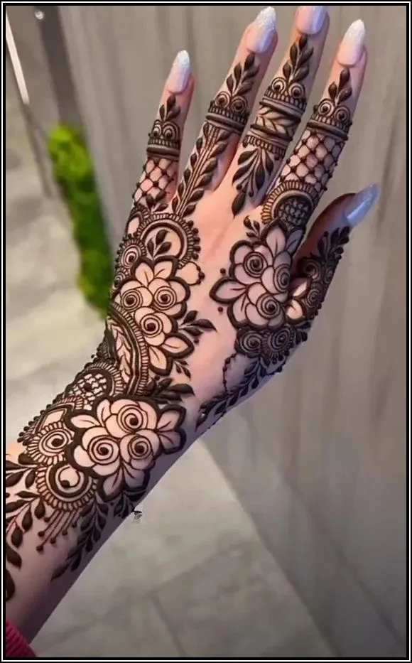 Stylish Full Hand Mehndi Design