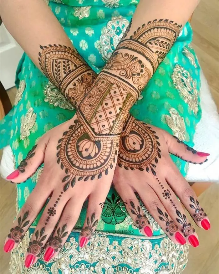 Easy Front Hand Mehndi for Beginners – Rakhi Special