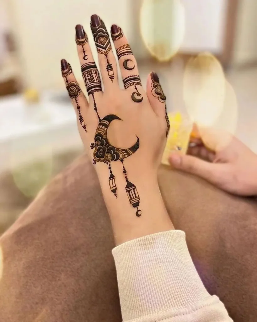 elegant stylish mehndi design
