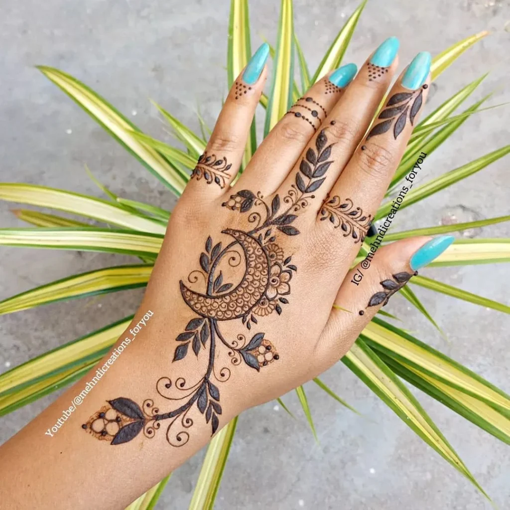latest stylish mehndi design