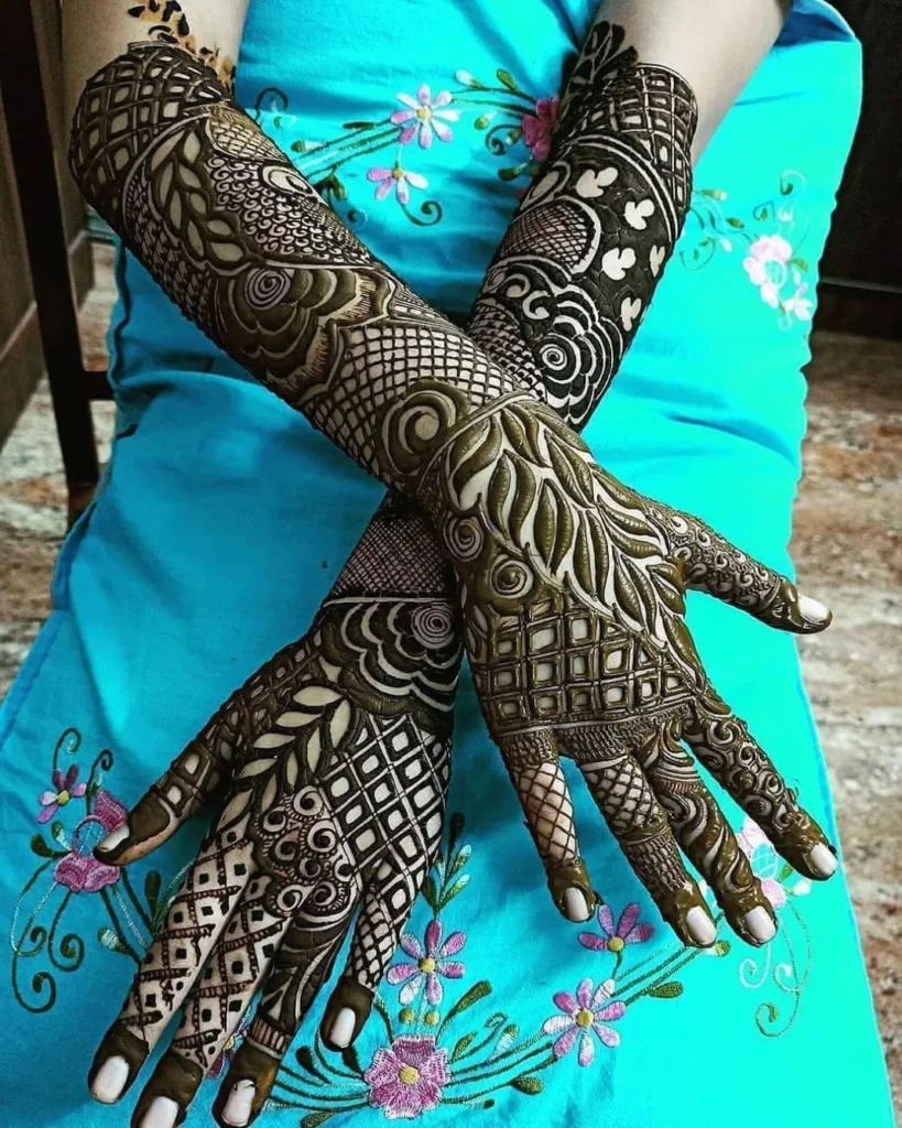 Dulhan Mehndi Back Side