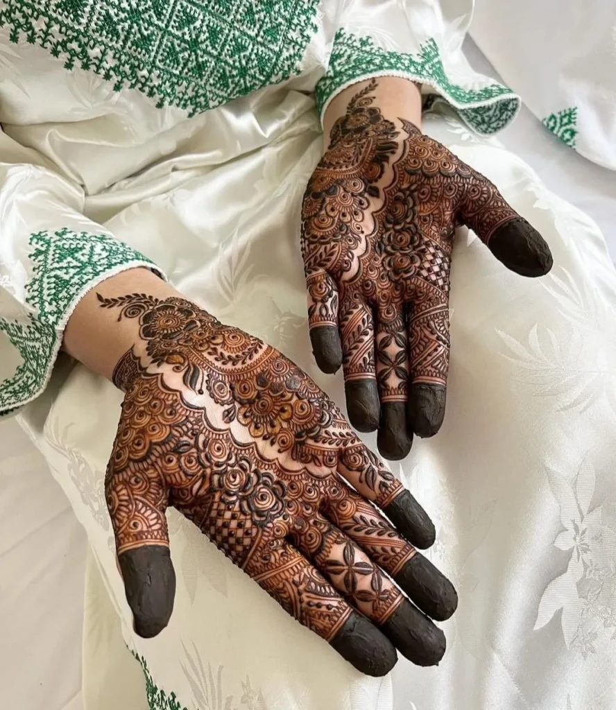 Pakistani Mehndi design