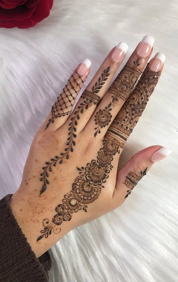 Small Flower Mehndi Design