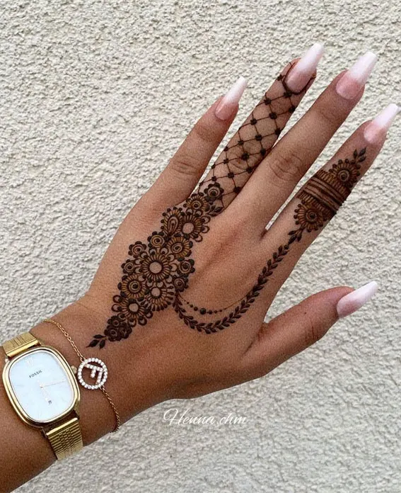 New Flower Mehndi Design 2025