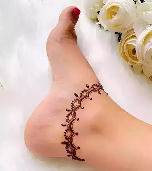 Flower Feet Henna
