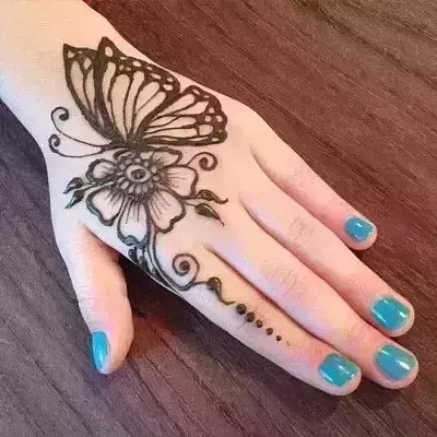 stylish royal front hand mehndi design