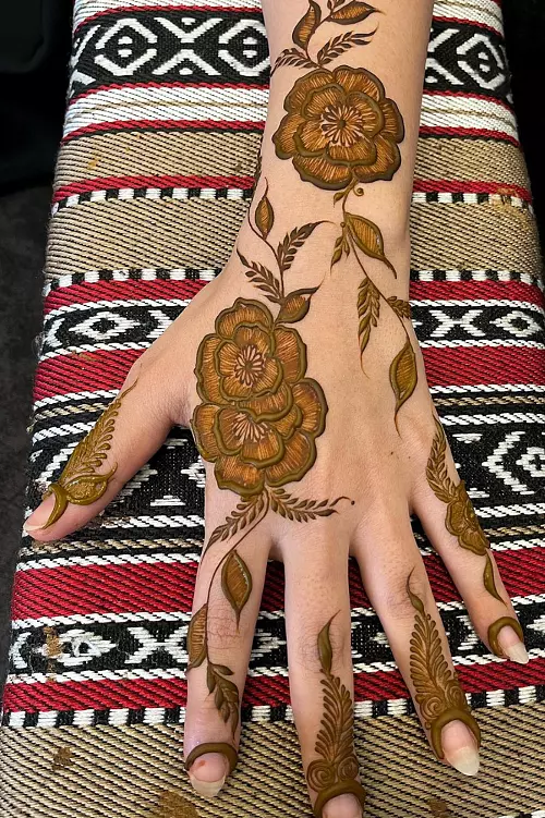Why Choose Khafif Mehndi Design?