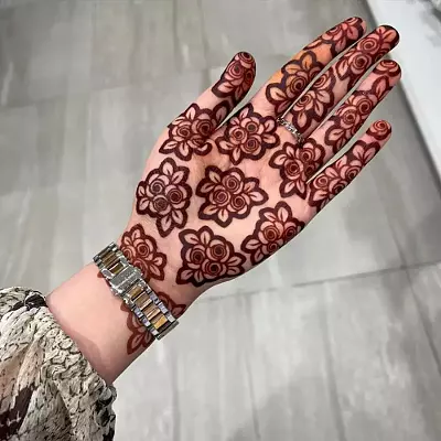 Beautiful Pakistani mehndi design