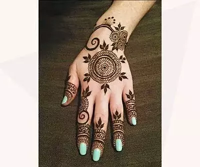 100+ Latest Stylish Mehndi Designs for 2025