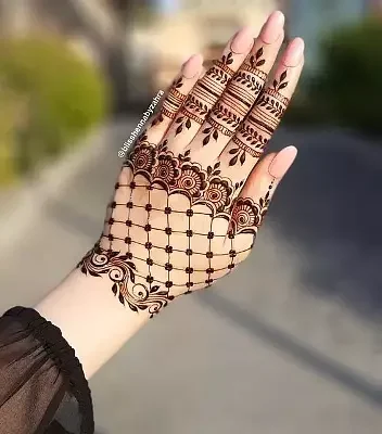 Khafif mehndi design patches front hand