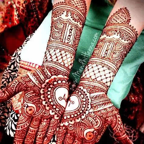 Dulha Photo Mehndi Design