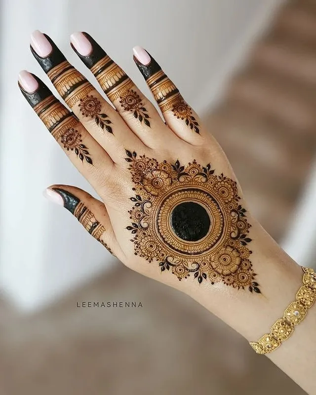 DIY & Creative Tutorials for Mehndi Designs