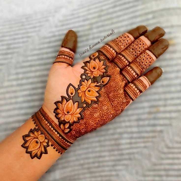DIY & Creative Tutorials for Mehndi Designs