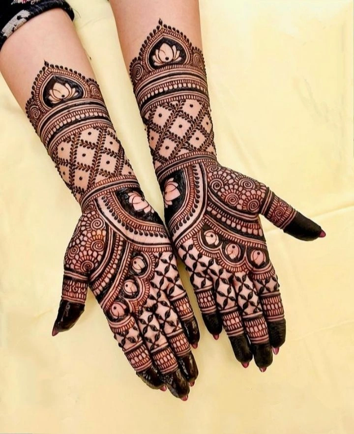 DIY & Creative Tutorials for Mehndi Designs