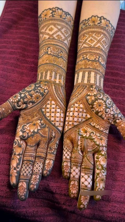 Symbols of Love Between Siblings in Mehndi